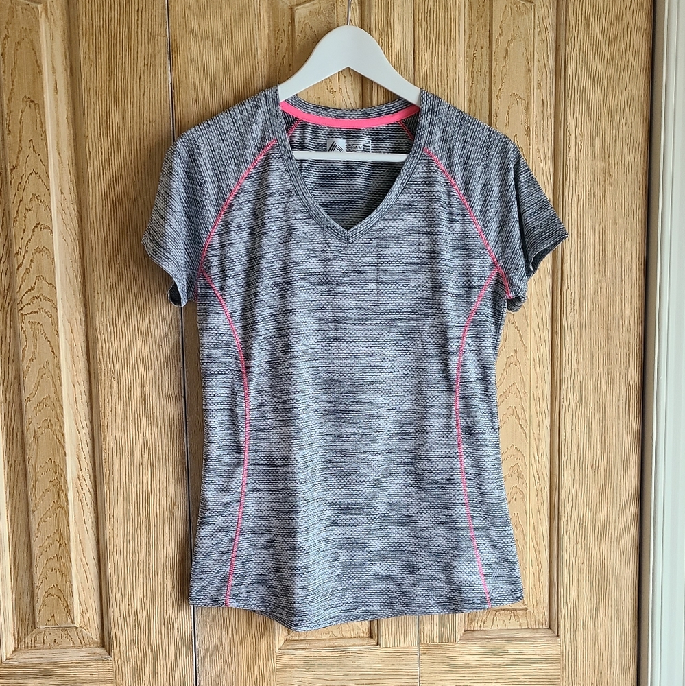 Reebook performance t-shirt